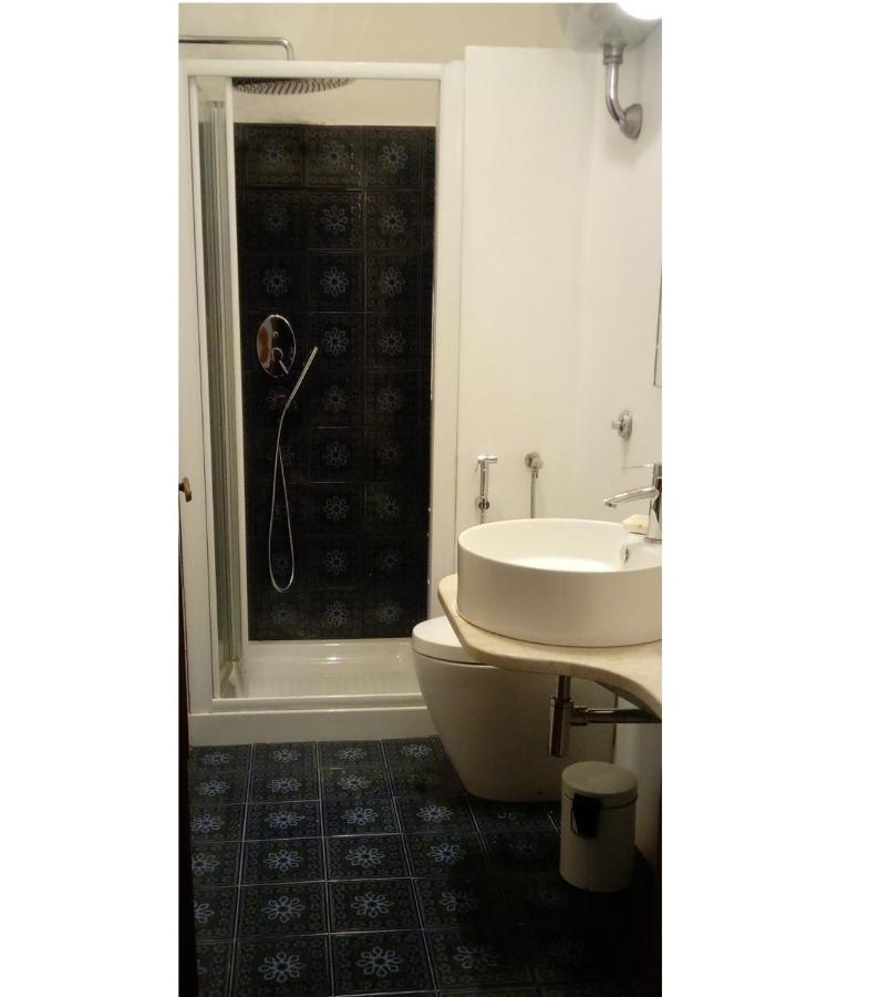 Nice Apartments In Waterfront Villa In Bosa Porto Alabe Tresnuraghes Luaran gambar
