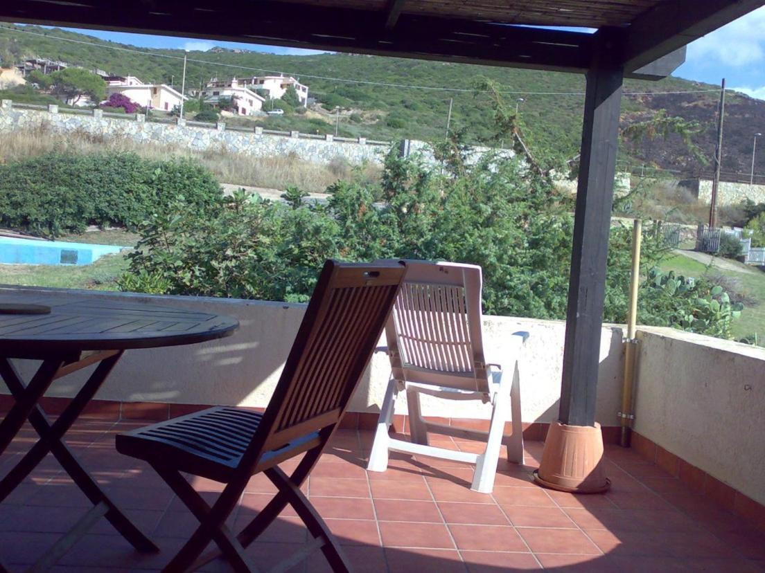 Nice Apartments In Waterfront Villa In Bosa Porto Alabe Tresnuraghes Luaran gambar